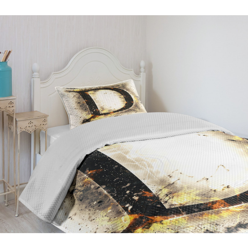 Blazing Uppercase D Bedspread Set