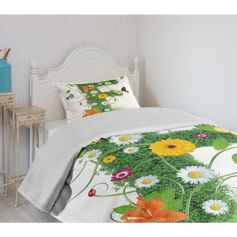 Animals and Flowers F Bedspread Set