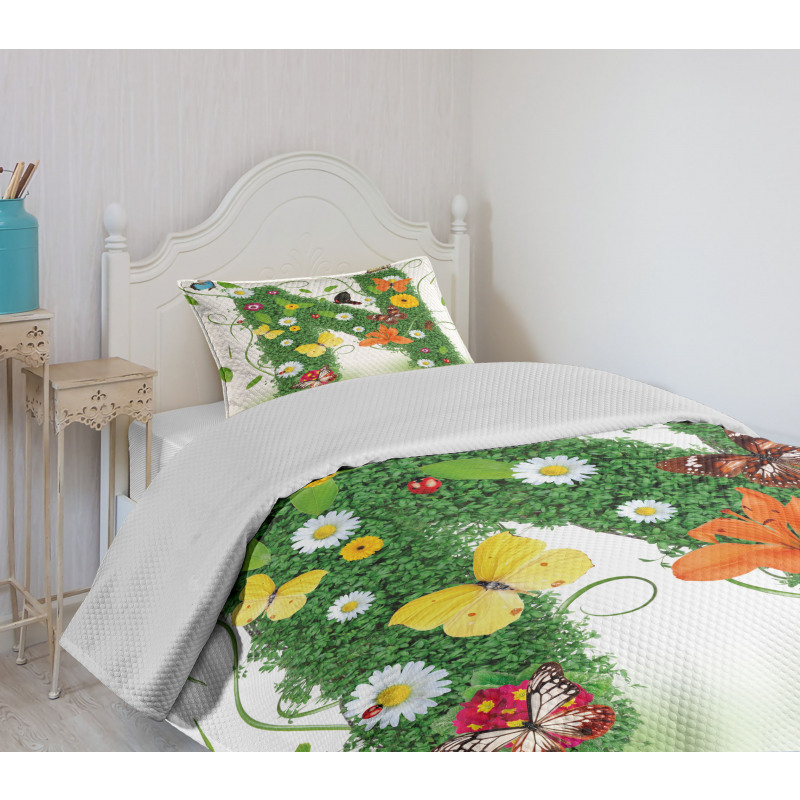 Daisy Butterfly Garden Bedspread Set