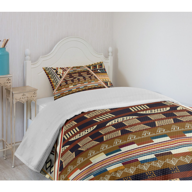 Geometrical Folkloric Bedspread Set