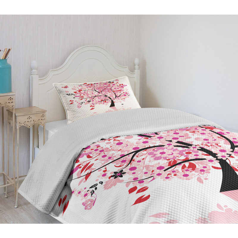 Abstract Tree and Flowers Bedspread Set