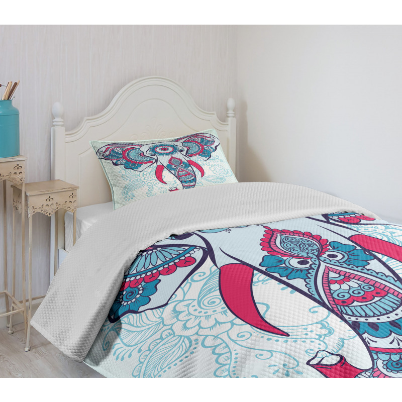 Doodle Elephant Design Bedspread Set