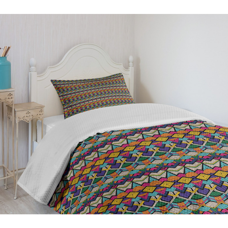 Lines Half Circles Bedspread Set