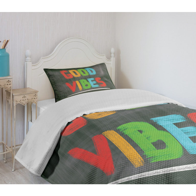 Blackboard Colorful Bedspread Set