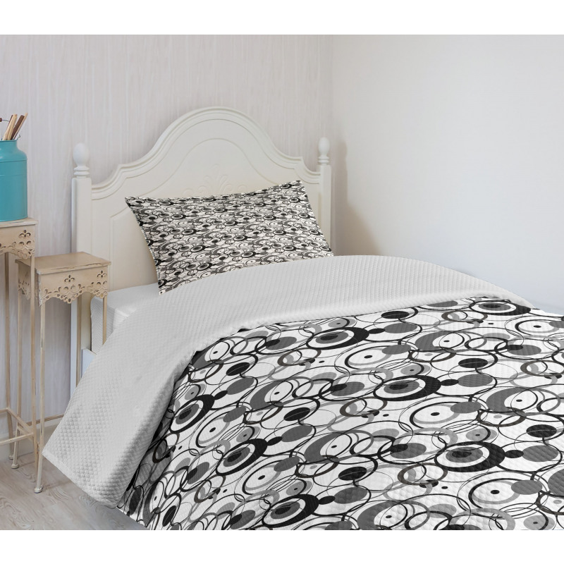 Circles Dots Modern Bedspread Set