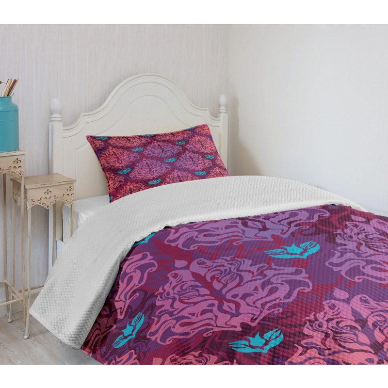 Natural Lilac Pattern Bedspread Set