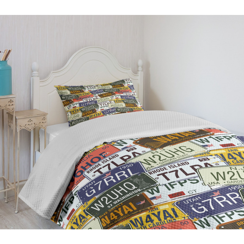 Retro Auto License Plates Bedspread Set