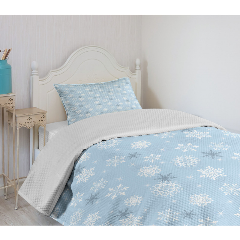 Cold Weather New Year Bedspread Set