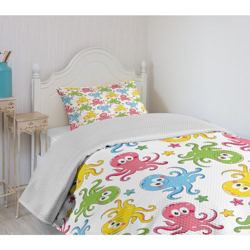 Cheerful Ocean Animals Bedspread Set