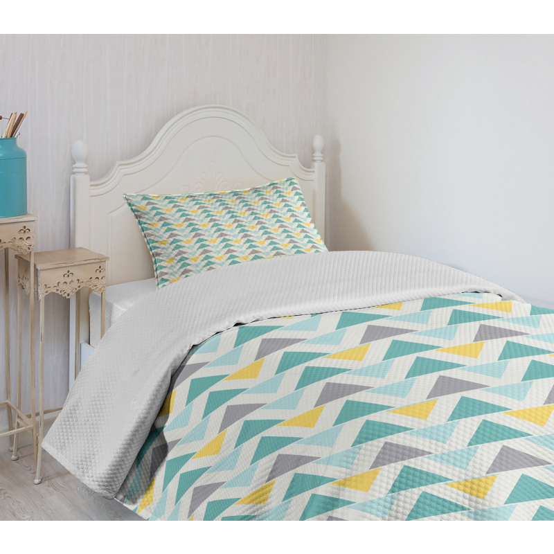 Chevron Retro Style Bedspread Set