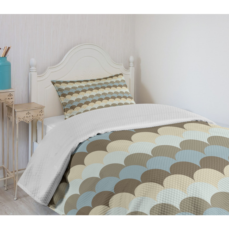 Half Circle Waves Bedspread Set