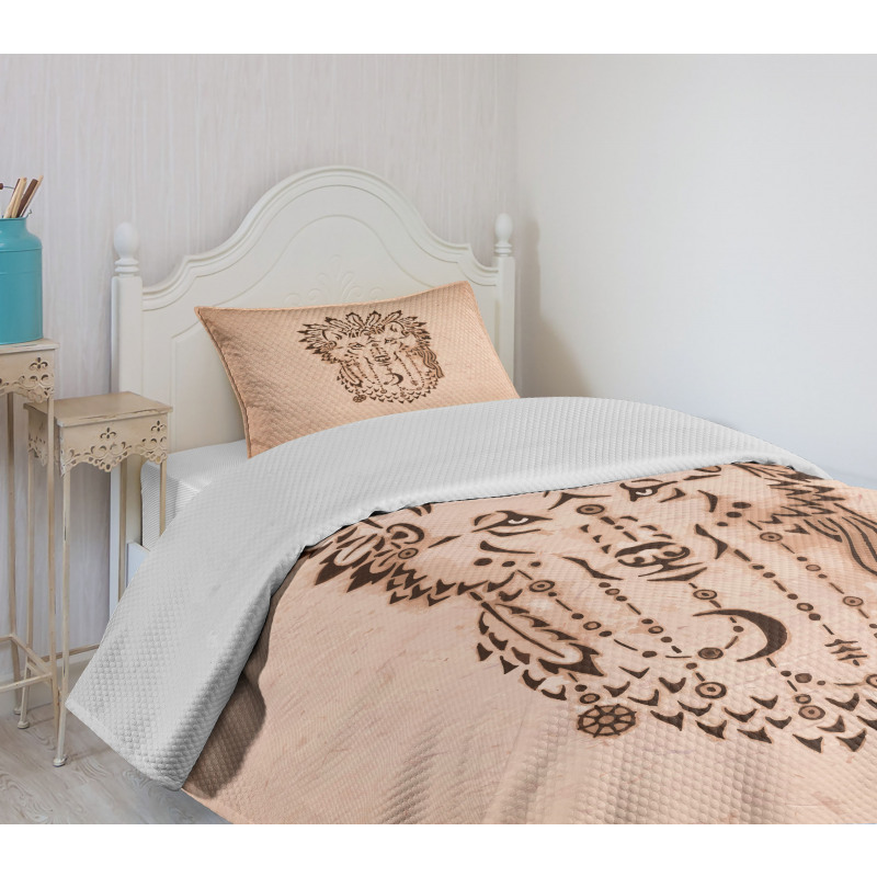 Animal in Bonnet Bedspread Set