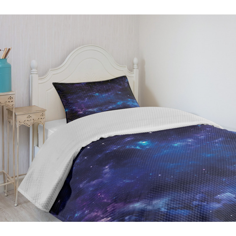 Space Illustration Galaxy Bedspread Set