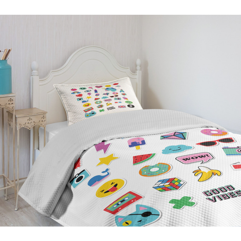 Pop Culture Elements Bedspread Set