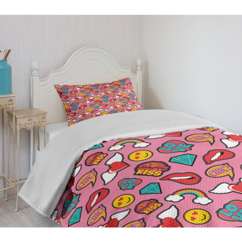 Dotted Hearts Rainbow Bedspread Set