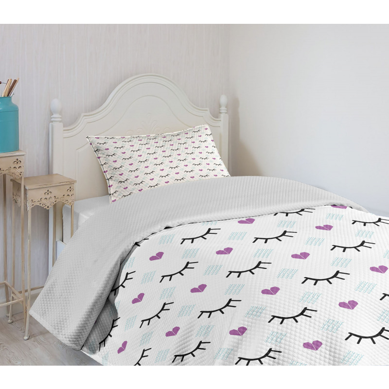 Winking Eyes Hearts Bedspread Set