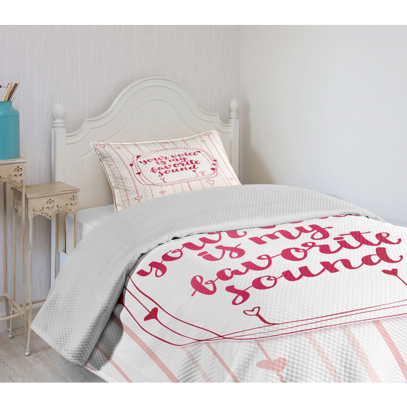 Hearts Lines Romantic Bedspread Set