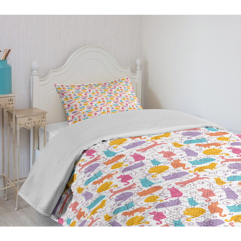 Sleeping Playing Joyful Bedspread Set