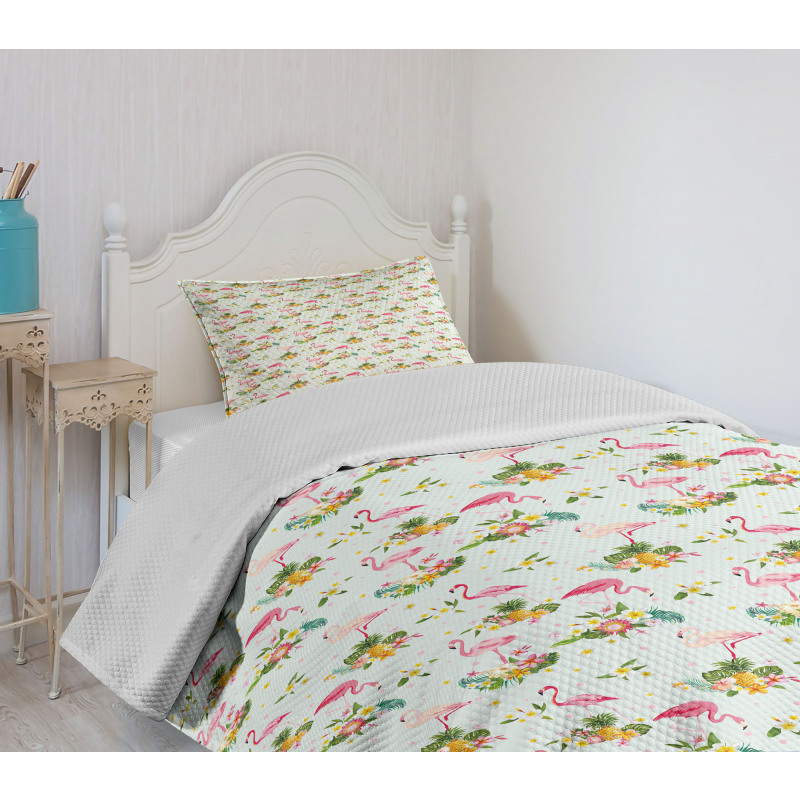 Fresh Flora Pineapples Bedspread Set