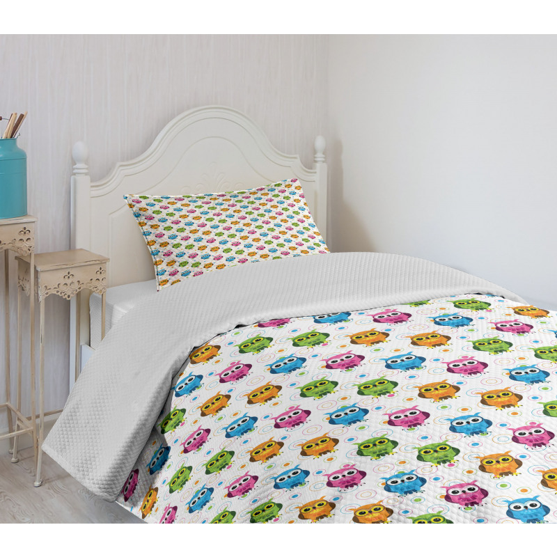 Lively Colored Fun Circles Bedspread Set