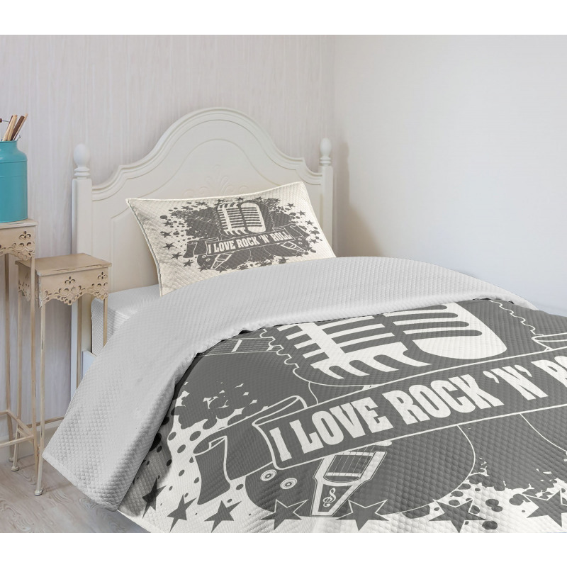 Retro Microphone Bedspread Set