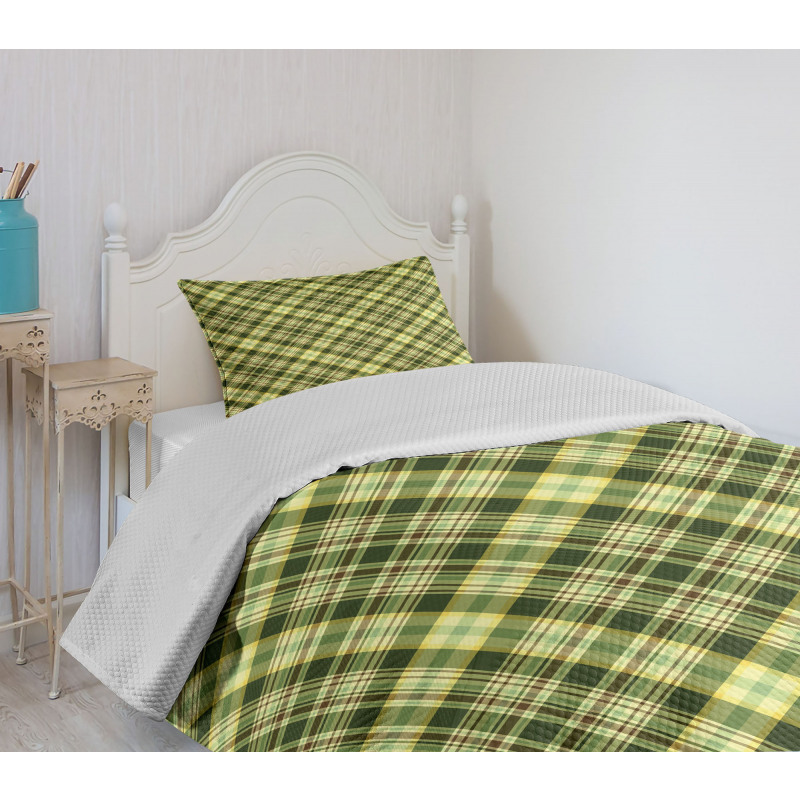 Diagonal Tartan Bedspread Set