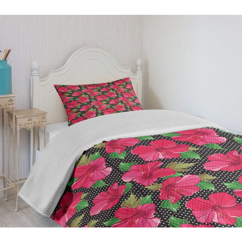 Polka Dots Hibiscus Bedspread Set