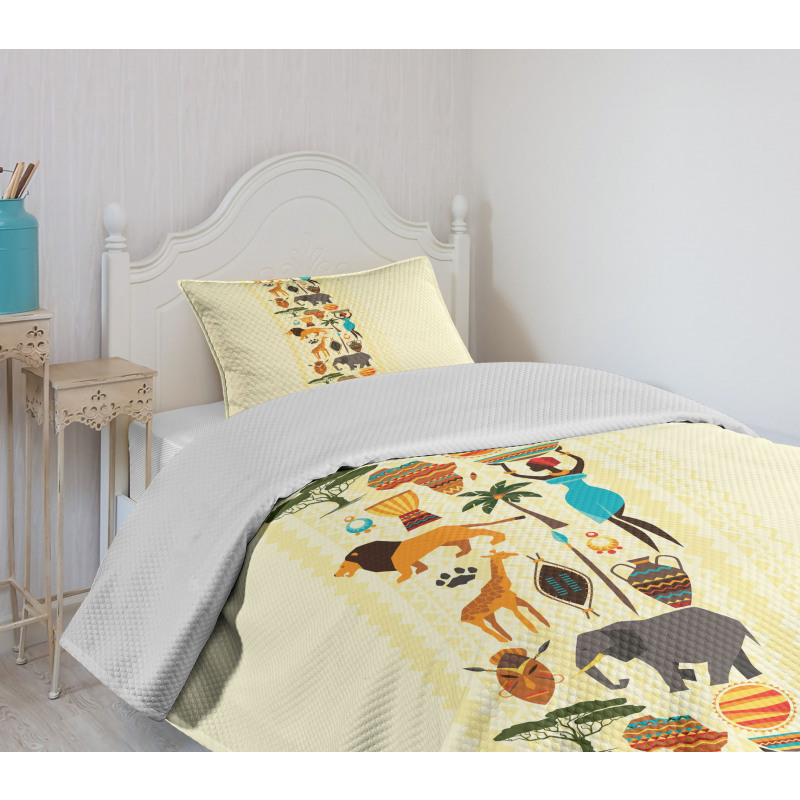 Historic Border Bedspread Set