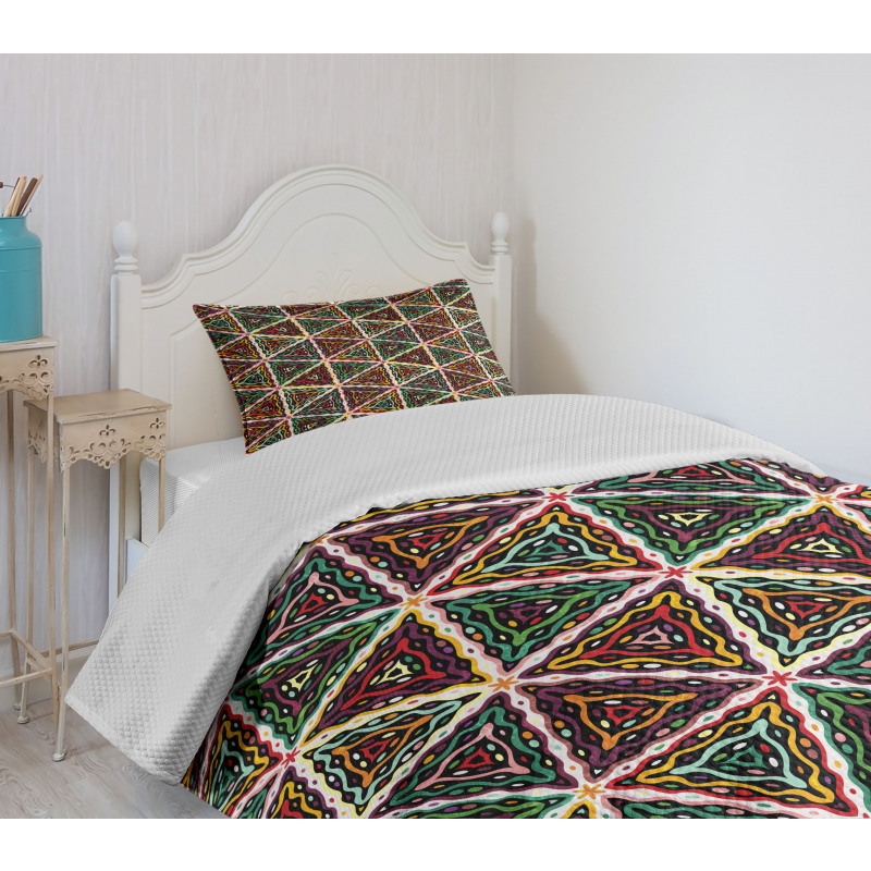 Geometric Grunge Mosaic Bedspread Set