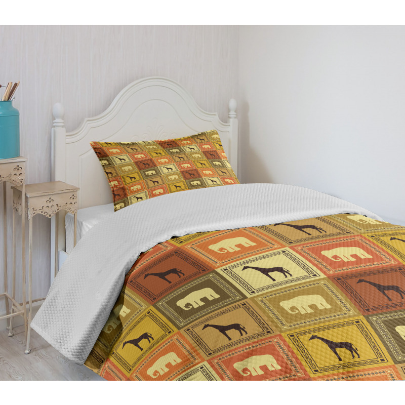 Savanna Animal Frames Bedspread Set