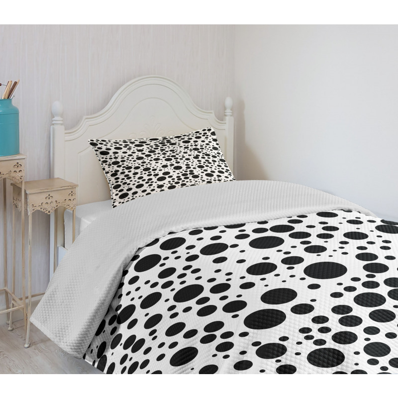 Big Small Dots Bedspread Set