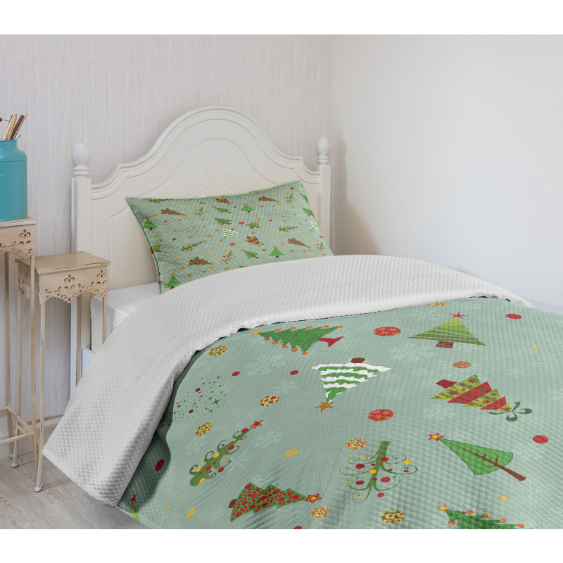 Holiday Tree Pattern Bedspread Set