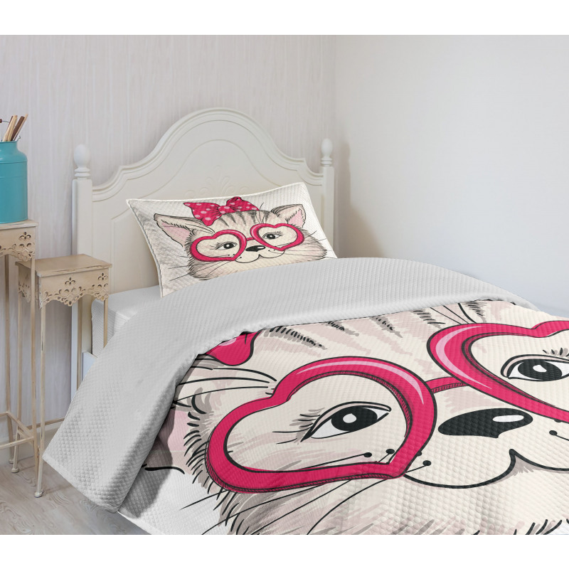 Heart Shape Glasses Bow Bedspread Set