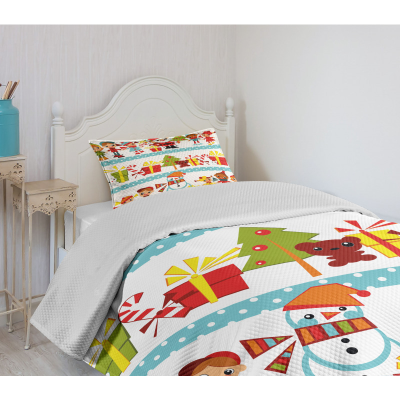 Joy Children Santa Bedspread Set