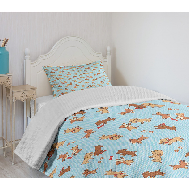 Playful Golden Puppy Bedspread Set