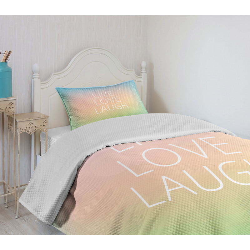 Bokeh Slogan Bedspread Set