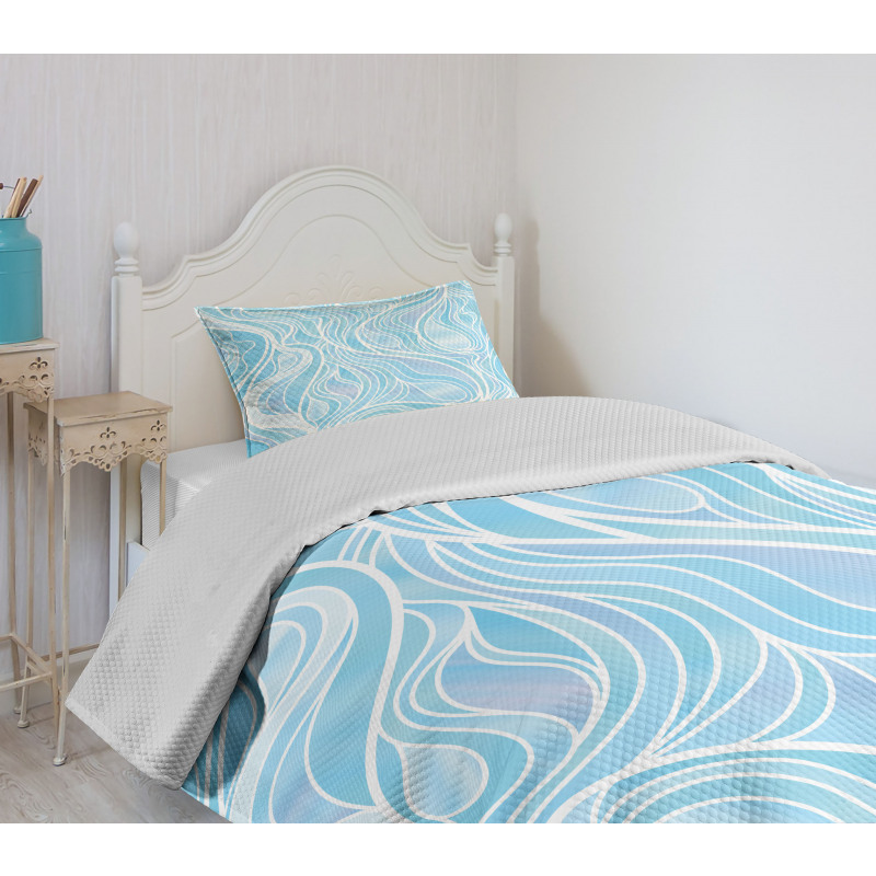 Ornate Wavy Stripes Bedspread Set