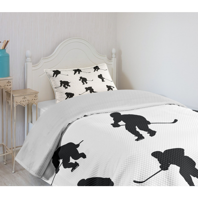 Black Player Silhouettes Bedspread Set