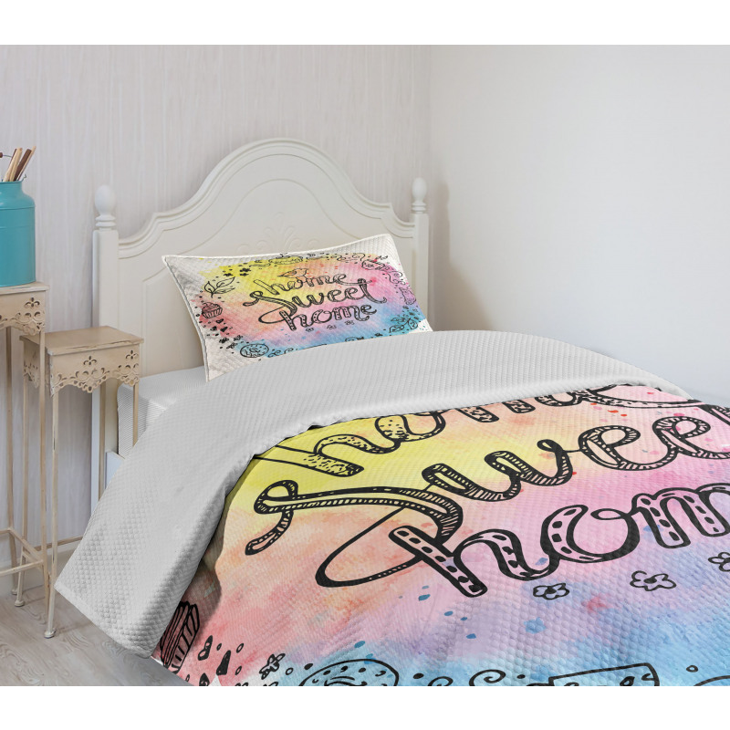 Words in a Circle Bedspread Set