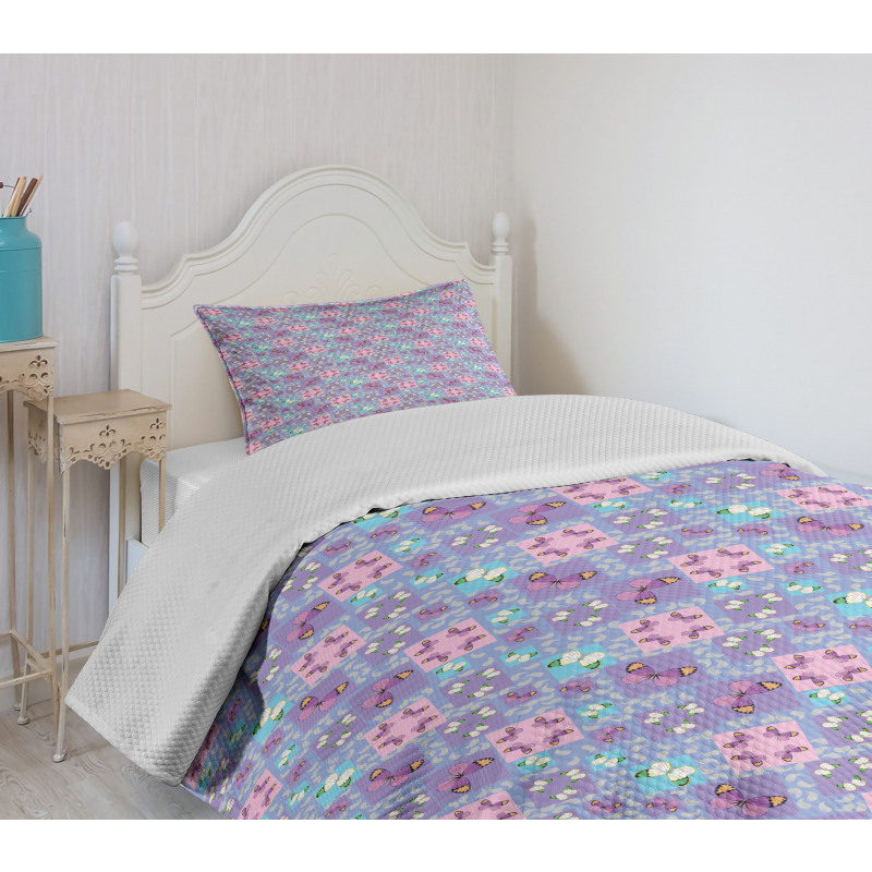 Springtime Geometric Bedspread Set