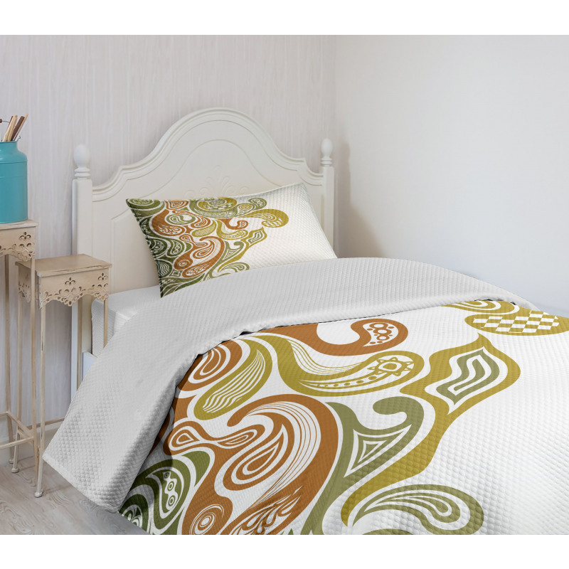 Modern Scroll Leaf Bedspread Set