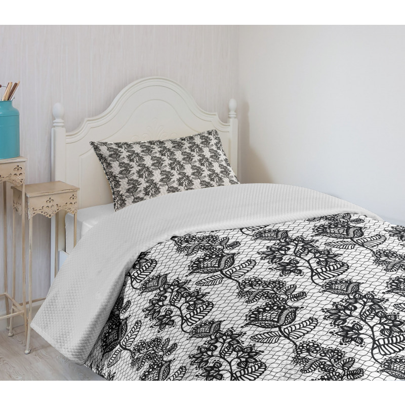 Lace Style Floral Bedspread Set