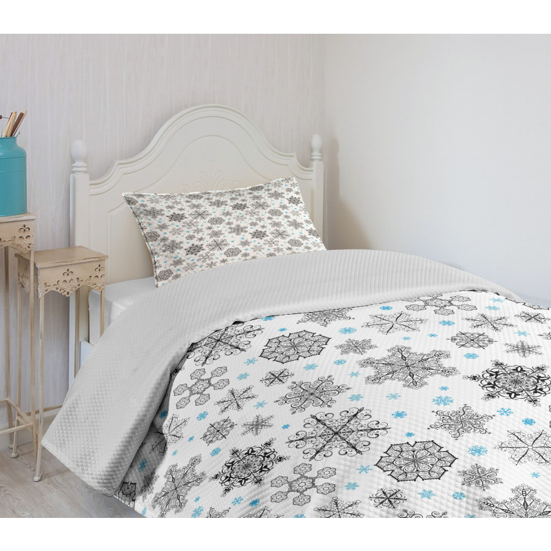 Lace Style Winter Bedspread Set