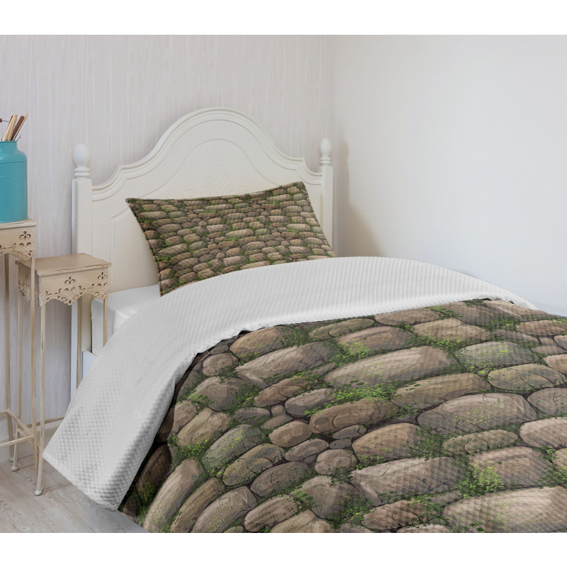 Stones Covered with Moss Bedspread Set