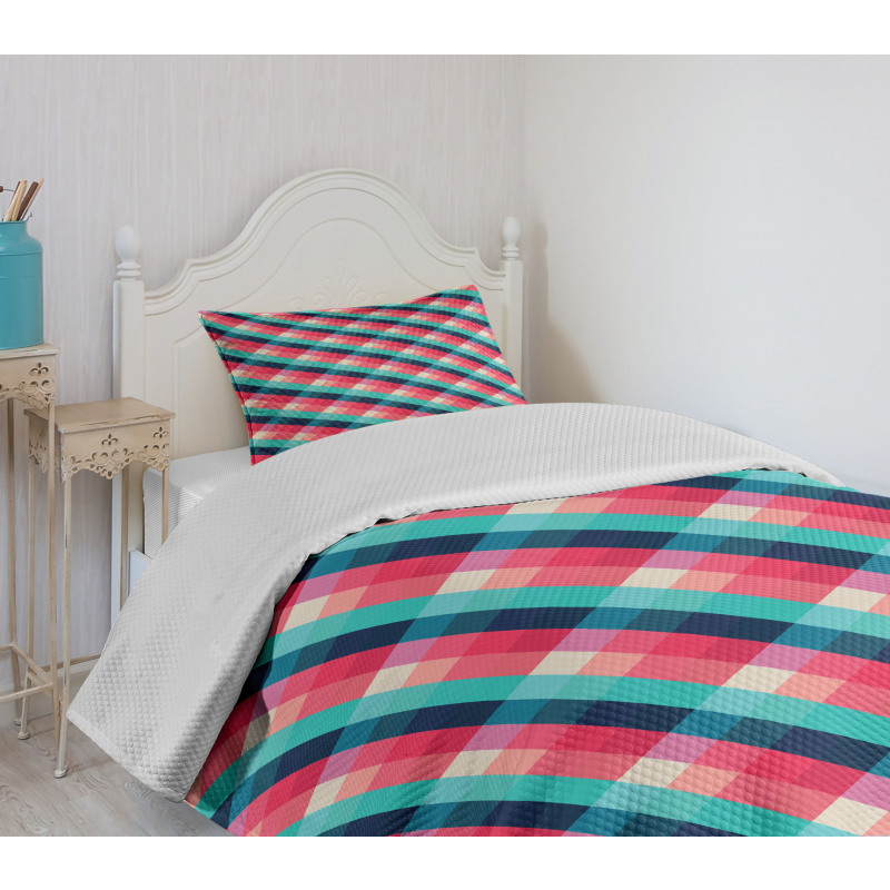 Diagonal Grid Rhombuses Bedspread Set