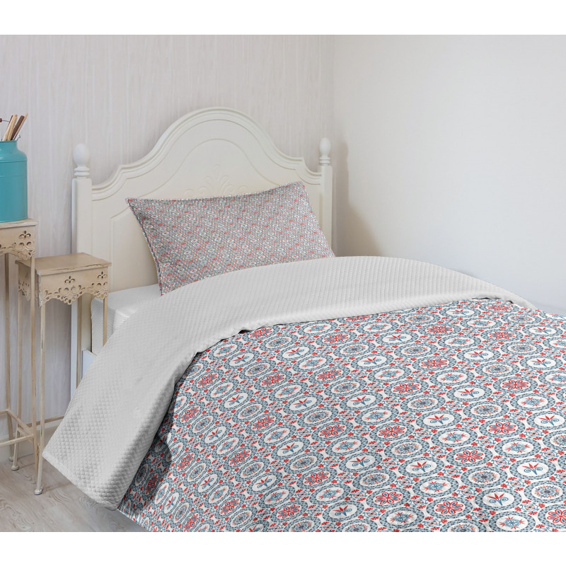 Abstract Blooming Leaves Bedspread Set