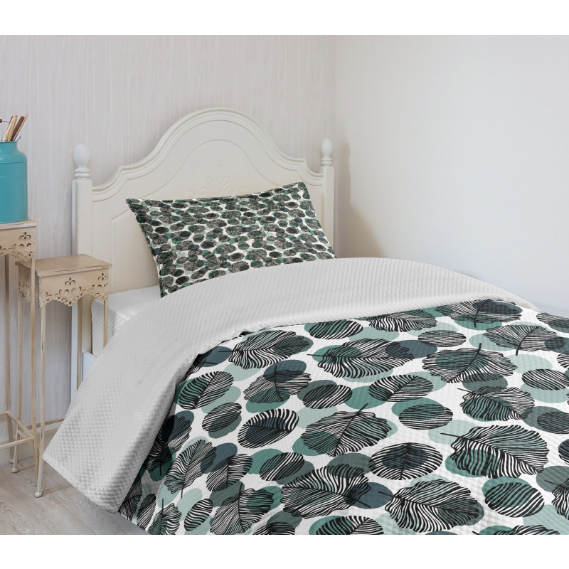 Abstract Dots Foliage Bedspread Set