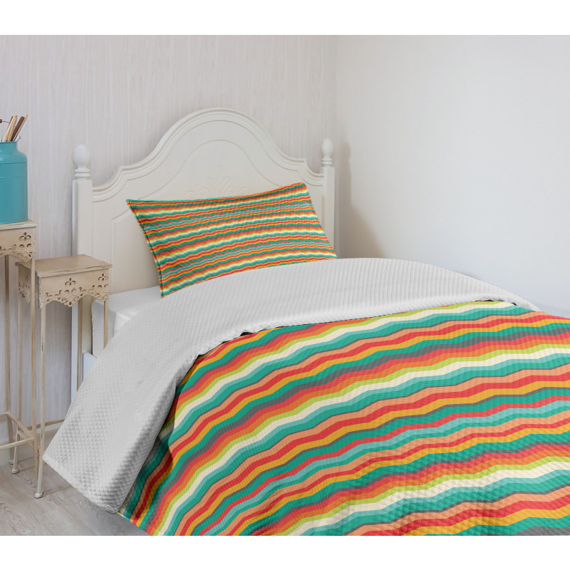 Geometric Abstract Wave Bedspread Set