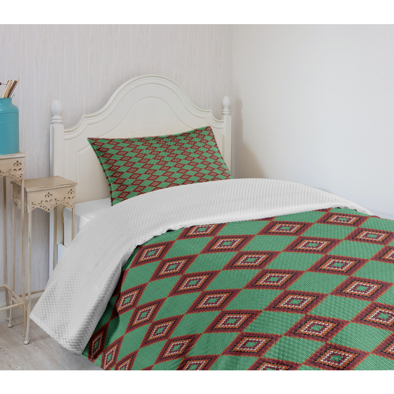 Ornamental Chevron Bedspread Set