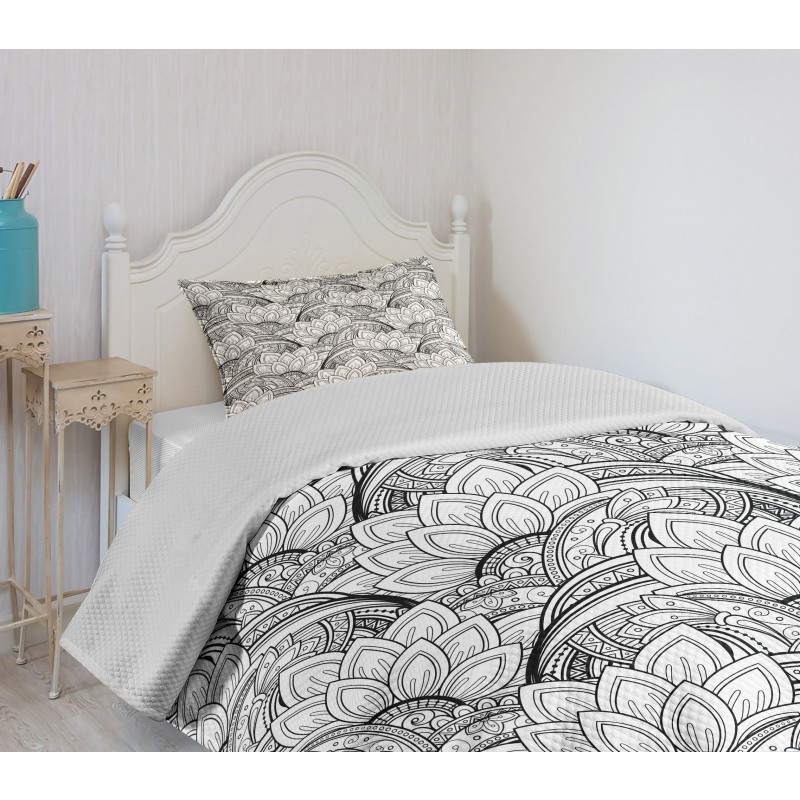 Paisley Petals Bedspread Set